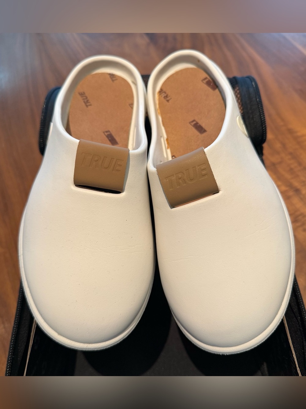 TRUE Future Staples Slide in Bone